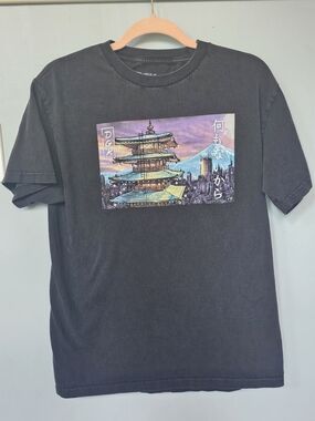 DGK Dirty Ghetto Kids Black Graphic Tee Japanese Tokyo Pagoda Skate Medium